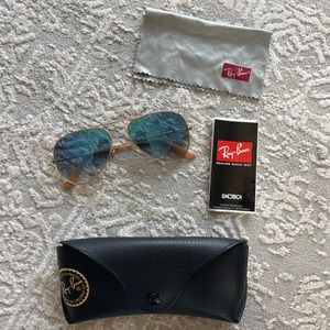 Authentic Ray-Ban Aviator Gradient 001/3F